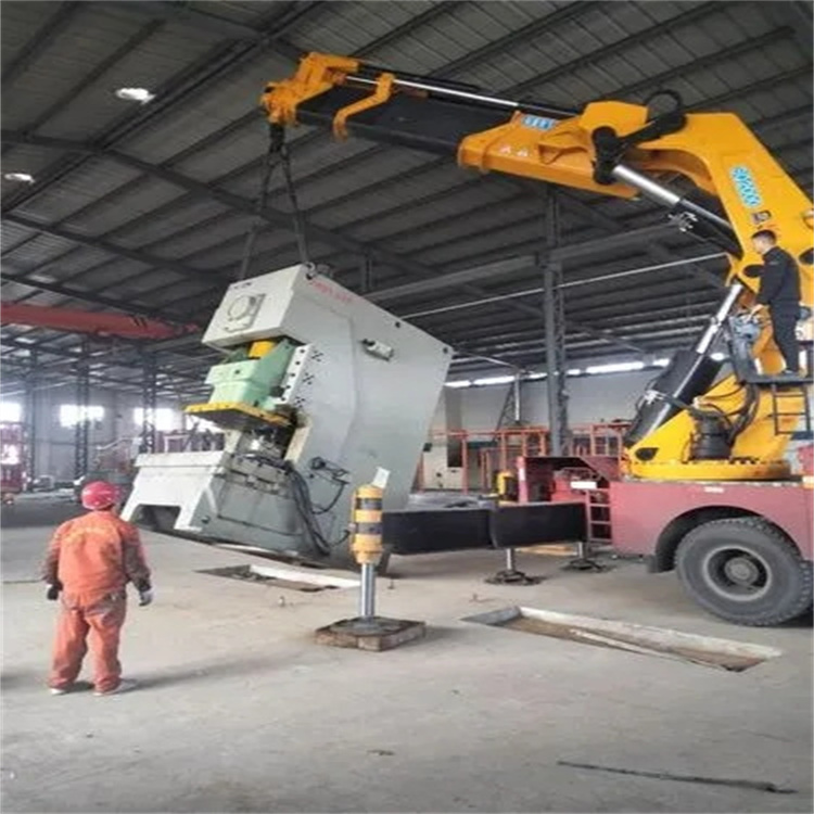 宜都80吨折臂吊车出租附近电话